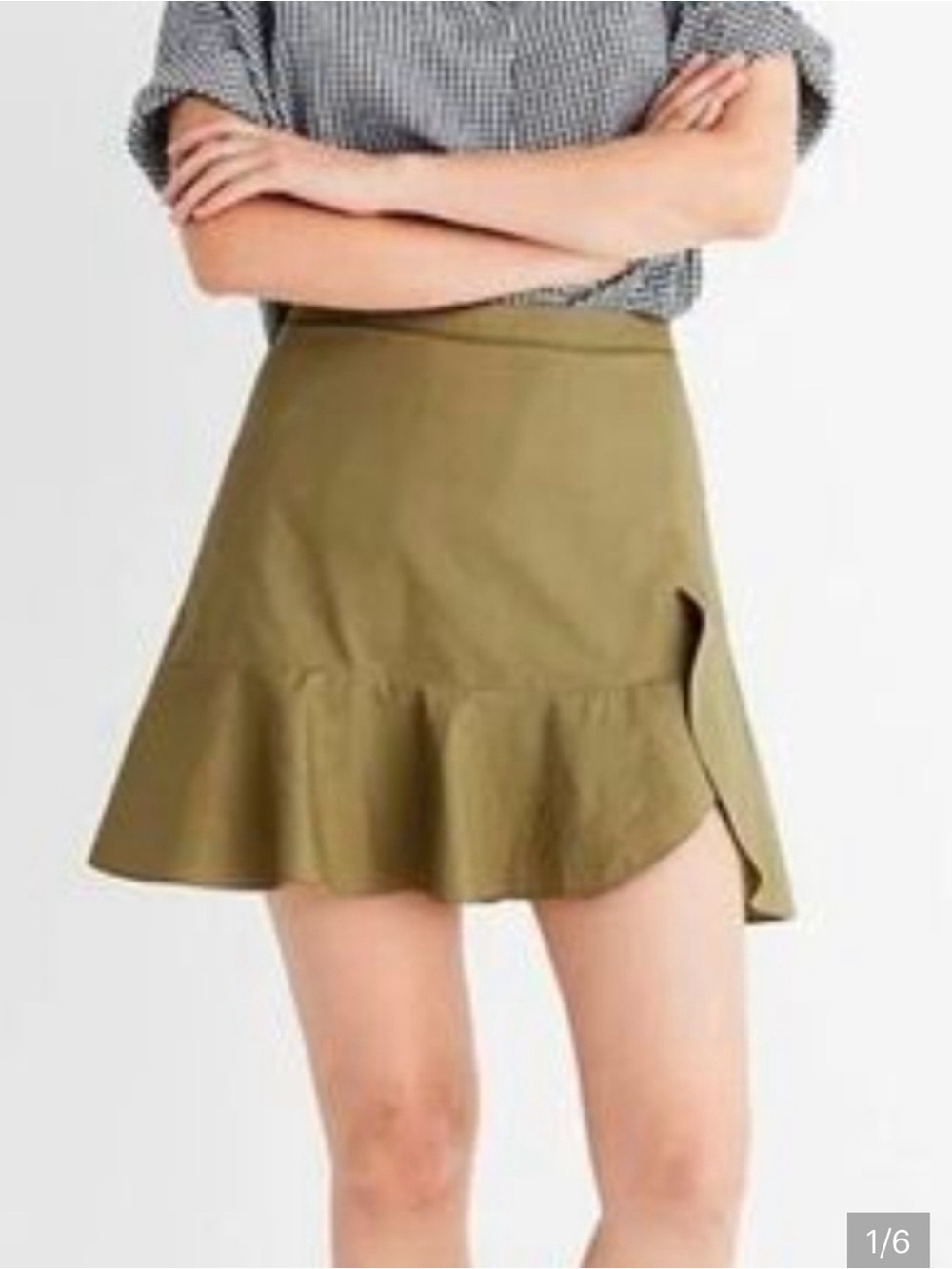 Madewell Ruffle-Wrap Mini Skirt in Expat Olive Green 100% Cotton, Size 2